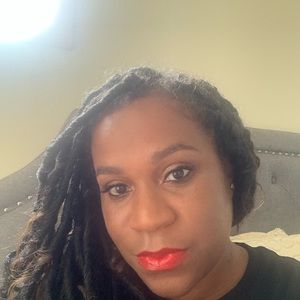 Meet your Posher, Sameka